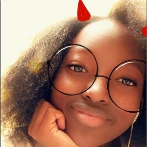 Meet your Posher, Nylah